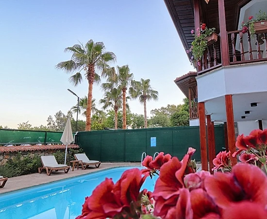 Muğla Akyaka'da Doğa Manzaralı, Özel Havuzlu, Müstakil Villa - 1