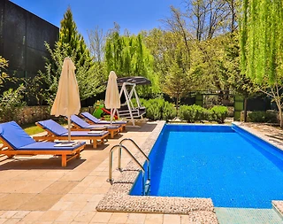 Kalkan Sarıbelen'de Ferah Bahçeli, Özel Havuzlu, Konforlu Villa - 3