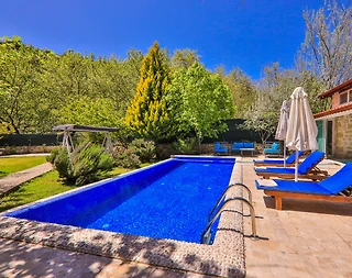 Kaş Sarıbelen'de Isıtmalı Kapalı Havuzlu, Jakuzili, Lüks Villa - 3