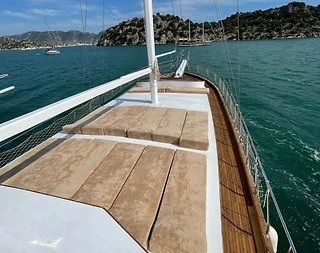 Kaş'ta Huzurlu Sularda, Geniş Ailelere Uygun, 12 Kişilik Gulet - 4