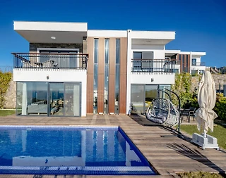 Muğla Bodrum'da Muhteşem Deniz Manzaralı, Özel Havuzlu, 3+1 Villa - 1