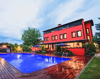 Sapanca'da Gölün Bitişiğinde, Orman İçerisinde, Muhteşem Malikane - 1