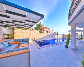 Kaş Kalkan'da Deniz ve Doğa Manzaralı, Özel Havuzlu, Şık Villa - 2