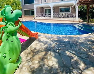 Fethiye Karagedik'te Çocuk Oyun Alanlı, Özel Havuzlu, Kiralık Villa - 1