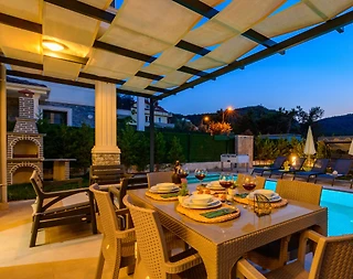 Fethiye Ölüdeniz'de Site İçerisinde, Özel Havuzlu, Konforlu Villa - 5