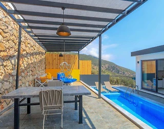Kaş Bezirgan'da Adalar Manzaralı, Özel Havuzlu, Kiralık Balayı Villası - 1