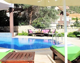 Antalya Kalkan'da Modern Tasarımlı, Özel Havuzlu, Kiralık Villa - 3