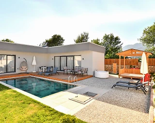Fethiye Yeşilüzümlü'de Doğa İle İç İçe, Özel Havuzlu, 2+1 Lüks Villa - 1