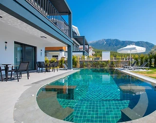 Fethiye Ölüdeniz'de Geniş Bahçeli, Özel Havuzlu, Jakuzili, Şık Villa - 5