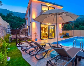 Muğla Seydikemer'de Doğa İçerisinde, Özel Havuzlu, Kiralık Villa - 4