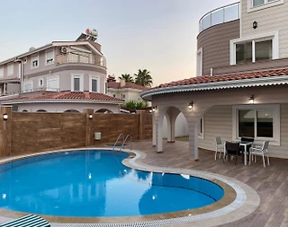 Antalya Serik'te Enfes Doğada, Özel Havuzlu, Lüks Villa - 2