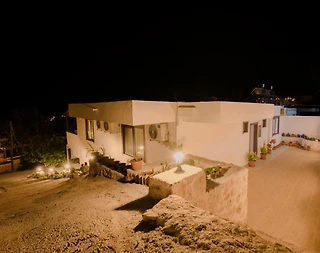 Kaş Kördere'de Merkezi Konumda, Deniz Manzaralı, Balayı Evi - 4