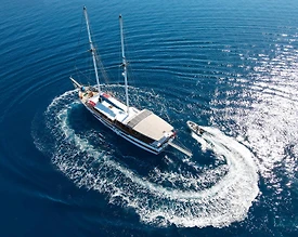 Bodrum Limanı'nda Eşsiz Sonsuzluğa Uzanacağınız, 18 Kişilik Gulet - 2