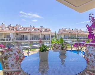 Fethiye Foça'da Site İçerisinde, Ortak Havuzlu, Kiralık Apart - 2