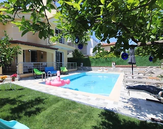 Fethiye Babataşı'nda Merkezi Konumda, Özel Havuzlu, Kiralık Lüks Villa - 3