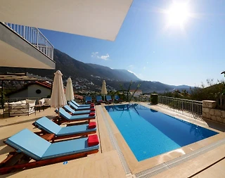 Kalkan'da Deniz Manzaralı, Özel Havuzlu, Merkezi Konumda Villa - 4