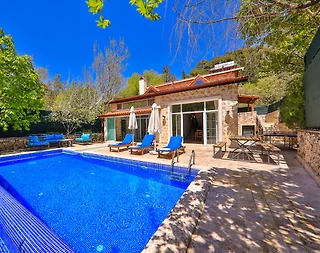 Kaş Sarıbelen'de Isıtmalı Kapalı Havuzlu, Jakuzili, Lüks Villa - 2