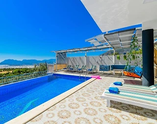 Kaş Üzümlü'de Eşsiz Doğada, Özel Havuzlu, Şık Villa - 3