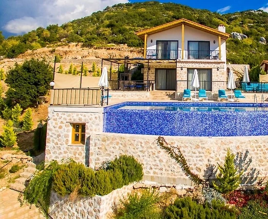 Kaş Sarıbelen'de Huzur Dolu Doğada, Özel Havuzlu, Taş Villa - 1