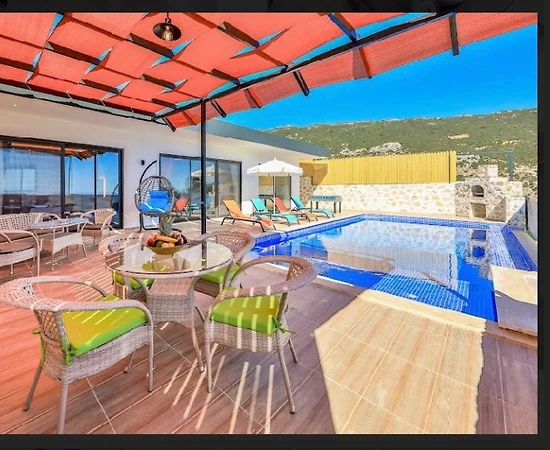 Kaş İslamlar'da Doğa İle İç İçe, Özel Havuzlu, Jakuzili, Kiralık Villa - 1