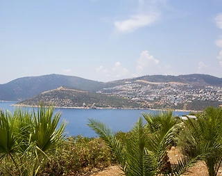 Kalkan'da Göz Alıcı Deniz Manzaralı, Özel Havuzlu, Şık Villa - 3