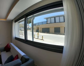 Çeşme Dalyan'da Çiftlere Uygun, Merkezi Konumda, Konforlu Suit - 5