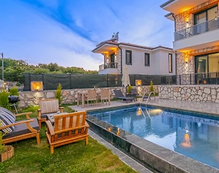 Kaş Andifli'de Çekirdek Ailelere Uygun, Özel Havuzlu, Modern Villa - 2