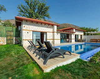 Kaş Üzümlü'de Çocuk Oyun Alanlı, Özel Havuzlu, Modern Villa - 4