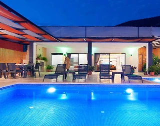 Kaş Yeşilköy'de Enfes Doğada, Özel Havuzlu, Jakuzili, Kiralık Villa - 1