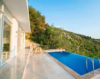 Kaş İslamlar'da Müthiş Doğada, Sonsuzluk Havuzlu, Jakuzili Villa - 2