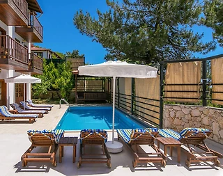 Kaş İslamlar'da Otantik Atmosferli, Ahşap Mimarili, Lüks  Villa - 4