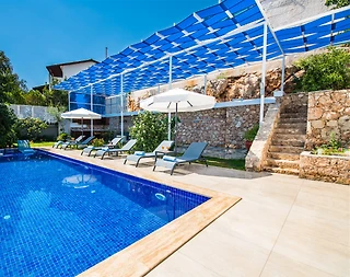 Kaş İslamlar'da Kalabalık Ailelere Uygun, Özel Havuzlu, 4+1 Villa - 4