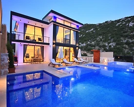 İslamlar'da Huzurlu Doğada, Yetişkin ve Çocuk Havuzlu, Modern Villa - 2