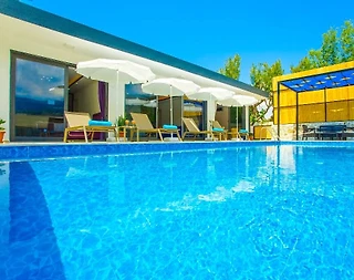 Kaş İslamlar'da Huzur Dolu Doğada, Özel Havuzlu, Geniş Bahçeli Villa - 1