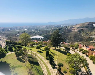 Alanya'da Ücretsiz Aqua Parka Sahip, Ortak Havuzlu, 3+1 Suit - 1