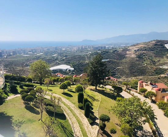 Alanya'da Ücretsiz Aqua Parka Sahip, Ortak Havuzlu, 3+1 Suit - 1