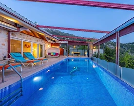 Kaş İslamlar'da Doğayla İç İçe, Isıtmalı Havuzlu, Jakuzili Villa - 2