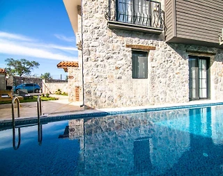 Marmaris Turgut'ta Enfes Doğa İçerisinde, Özel Havuzlu, Lüks Villa - 4