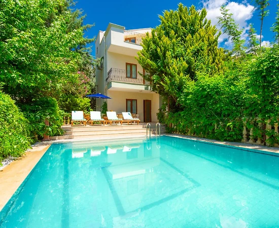 Kaş Kalkan'da Doğa İçerisinde Konumlanmış, Özel Havuzlu, Lüks Villa - 1