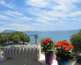 Datça İskele'de Denize Sıfır Konumda, Deniz Manzaralı, Kiralık Suit - 2