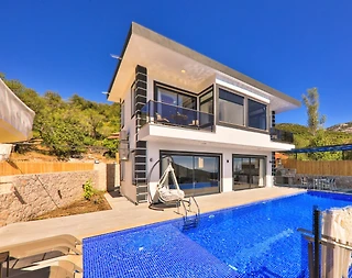 Kaş Sarıbelen'de Doğa ve Deniz Manzaralı, Özel Havuzlu, Jakuzili Villa - 2