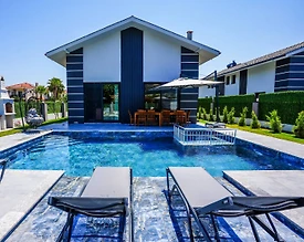 Ortaca Dalyan'da Elverişli Konumda, Modern Tasarıma Sahip, Lüks Villa - 2