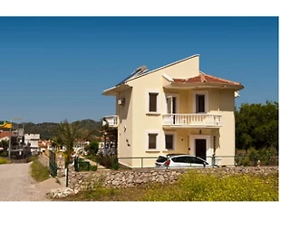 Fethiye Ölüdeniz'de Muhteşem Dağ Manzaralı, Özel Havuzlu, Kiralık Villa - 5