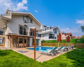 Fethiye'de Çalış Plajına Yakın Konumda, Özel Havuzlu, 4+1, Lüks Villa - 1