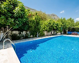 Kaş Bezirgan'da Doğa ile Baş Başa, Bahçe ve Köy Manzaralı, Kiralık Villa - 2