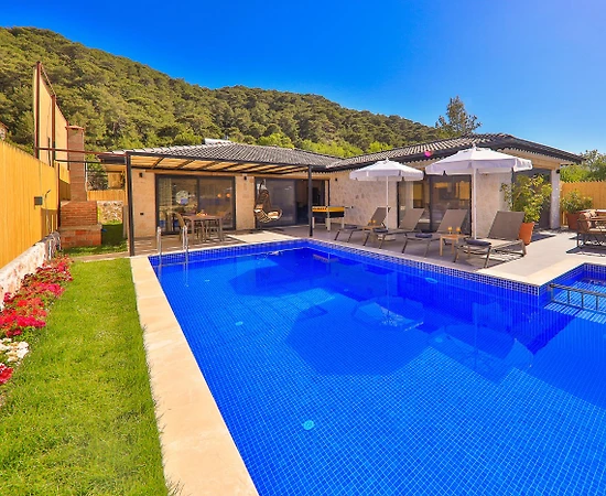 Kaş Sarıbelen'de Mükemmel Doğada, Özel Havuzlu, Kiralık Villa - 1