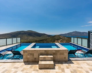 Kaş Bezirgan'da Doğa Manzaralı, Yetişkin ve Çocuk Havuzlu, Lüks Villa - 5