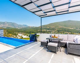 Kalkan Yeşilköy'de Doğa ile İç İçe, Özel Havuzlu, Lüks Kiralık Villa - 3