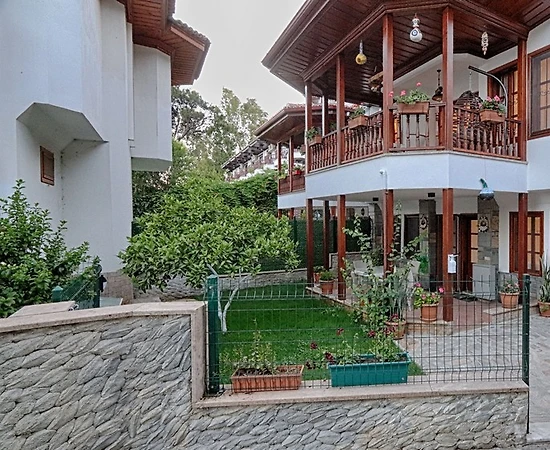 Muğla Akyaka'da Plaja Yürüme Mesafesinde, 8 Kişilik, Müstakil Villa - 1