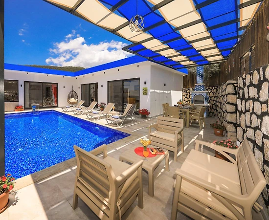 Kaş İslamlar'da Huzur Dolu Doğada, Özel Havuzlu, Kiralık Villa - 1